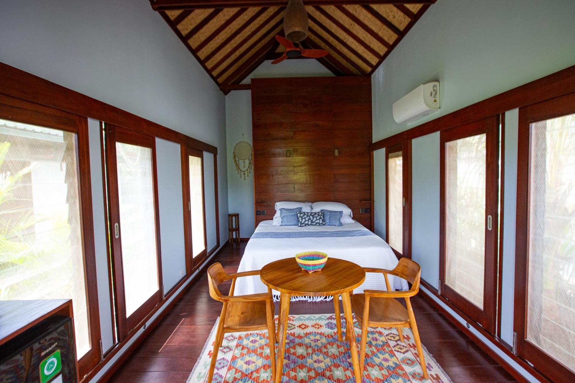 Kura Kura House Hotel Sekongkang Eksteriør billede