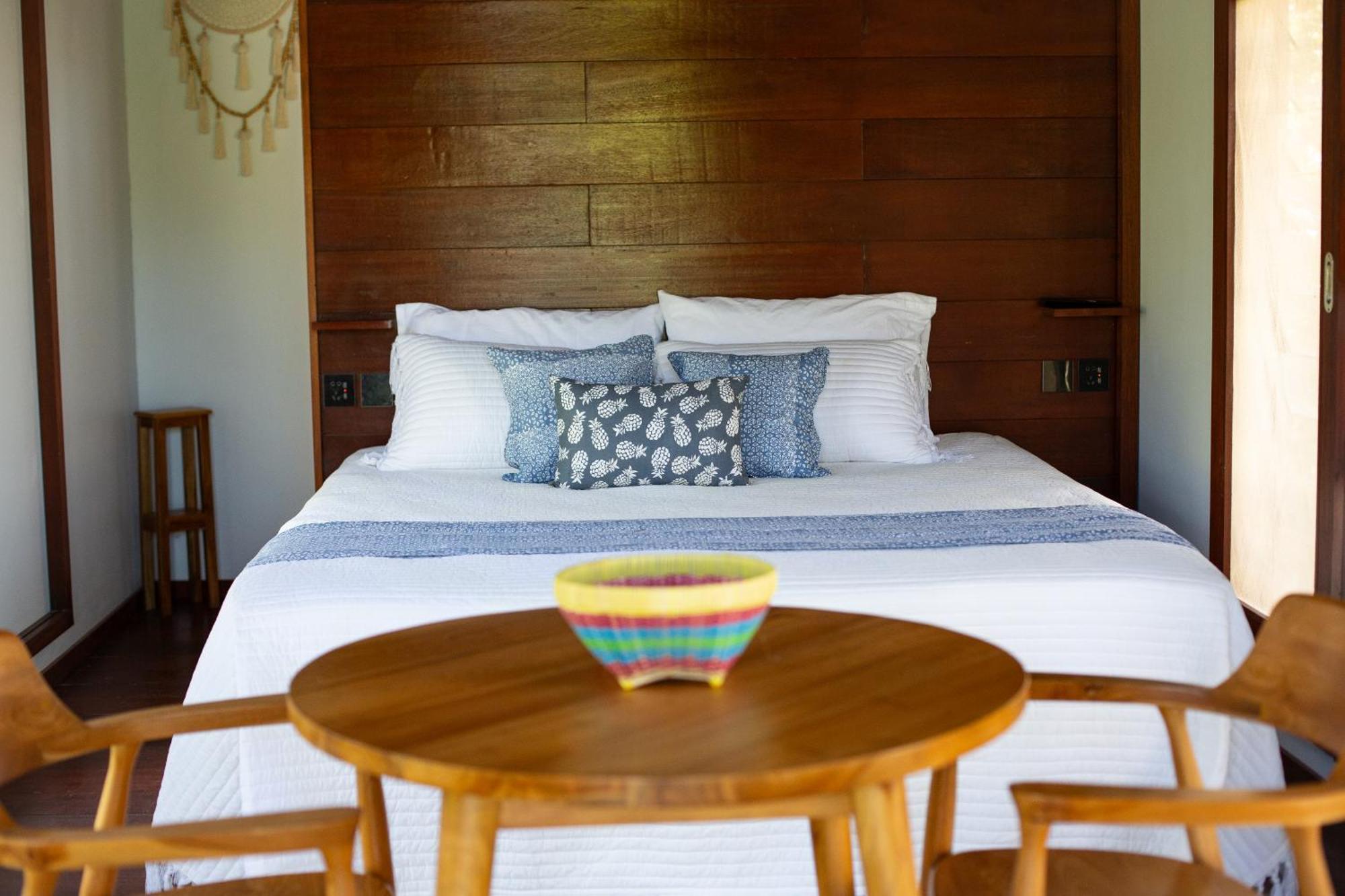 Kura Kura House Hotel Sekongkang Eksteriør billede