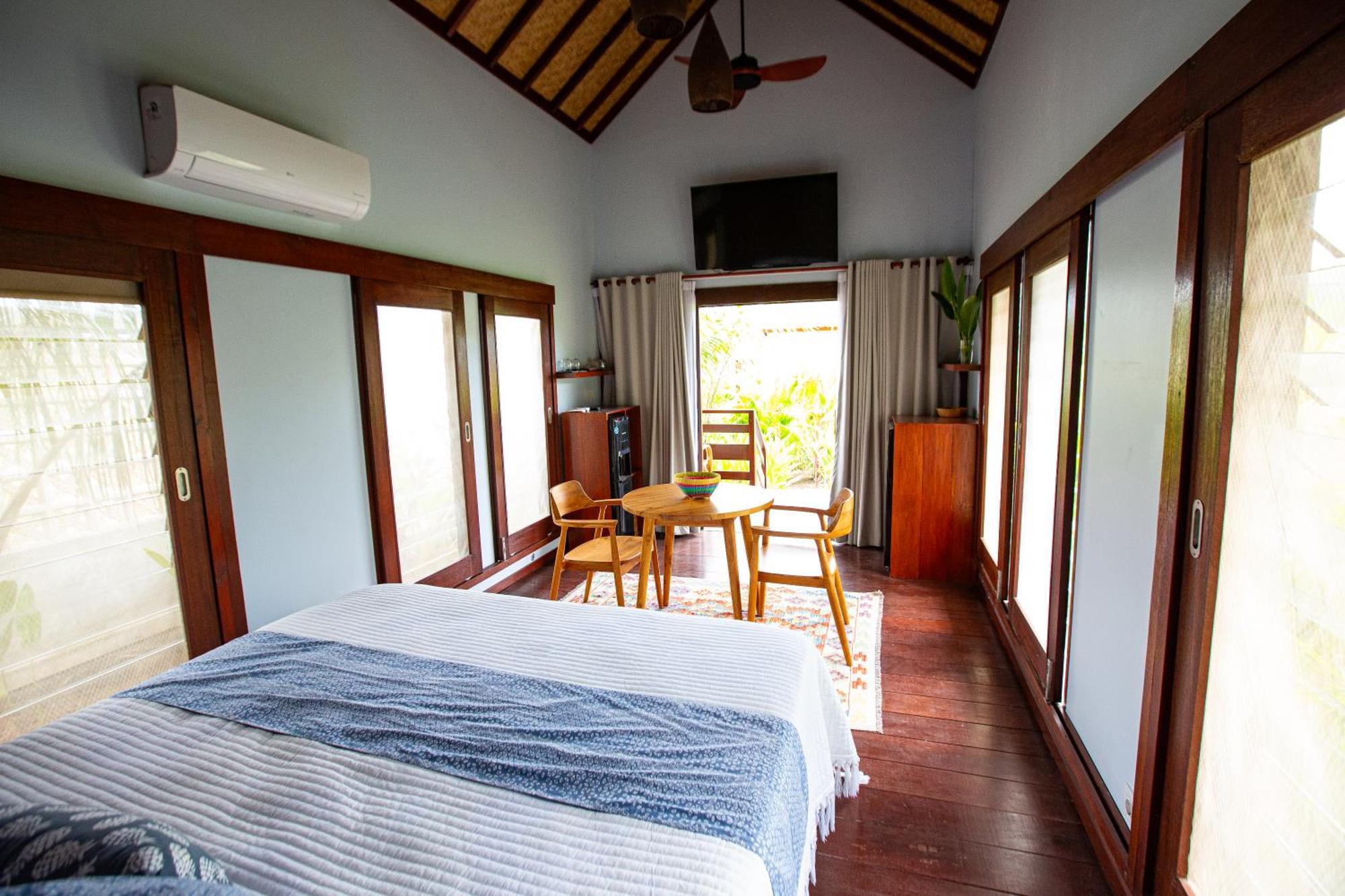 Kura Kura House Hotel Sekongkang Eksteriør billede